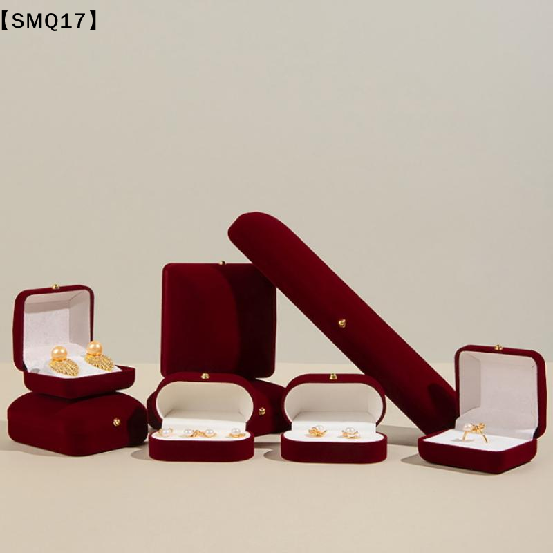 Flocking Gold Buckle Jewelry B - Bar Cart Gold 评论和价格